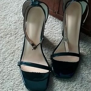 No brand black heels